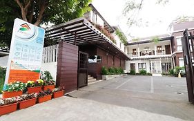 Jayagiri Guest House